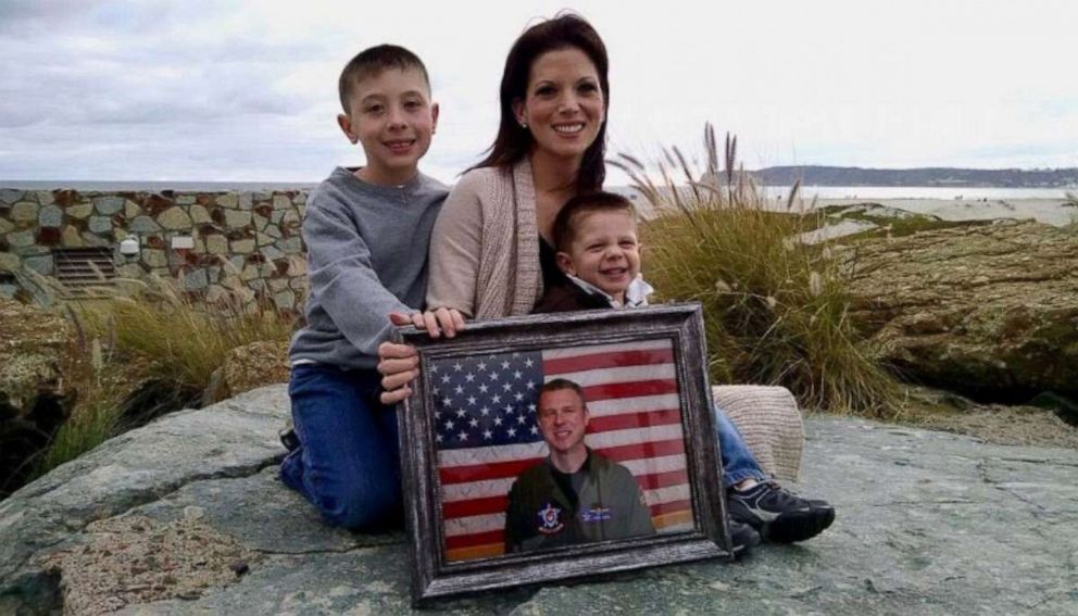 PHOTO: Gold Star Wife, Theresa Jones, lost her husband, Landon, in 2013 when was involved in a helicopter crash over the Red Sea.