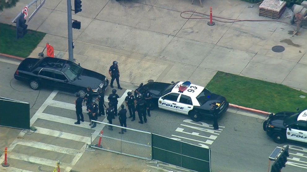 PHOTO: Police respond to an active shooter on the UCLA campus, June 1, 2016.