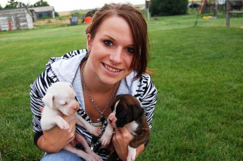 PHOTO: Kelsie Schelling was only 21 years old when she vanished.
