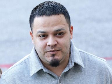 DOJ asks appeals court to reinstate human smuggling case against Kilmar Abrego Garcia