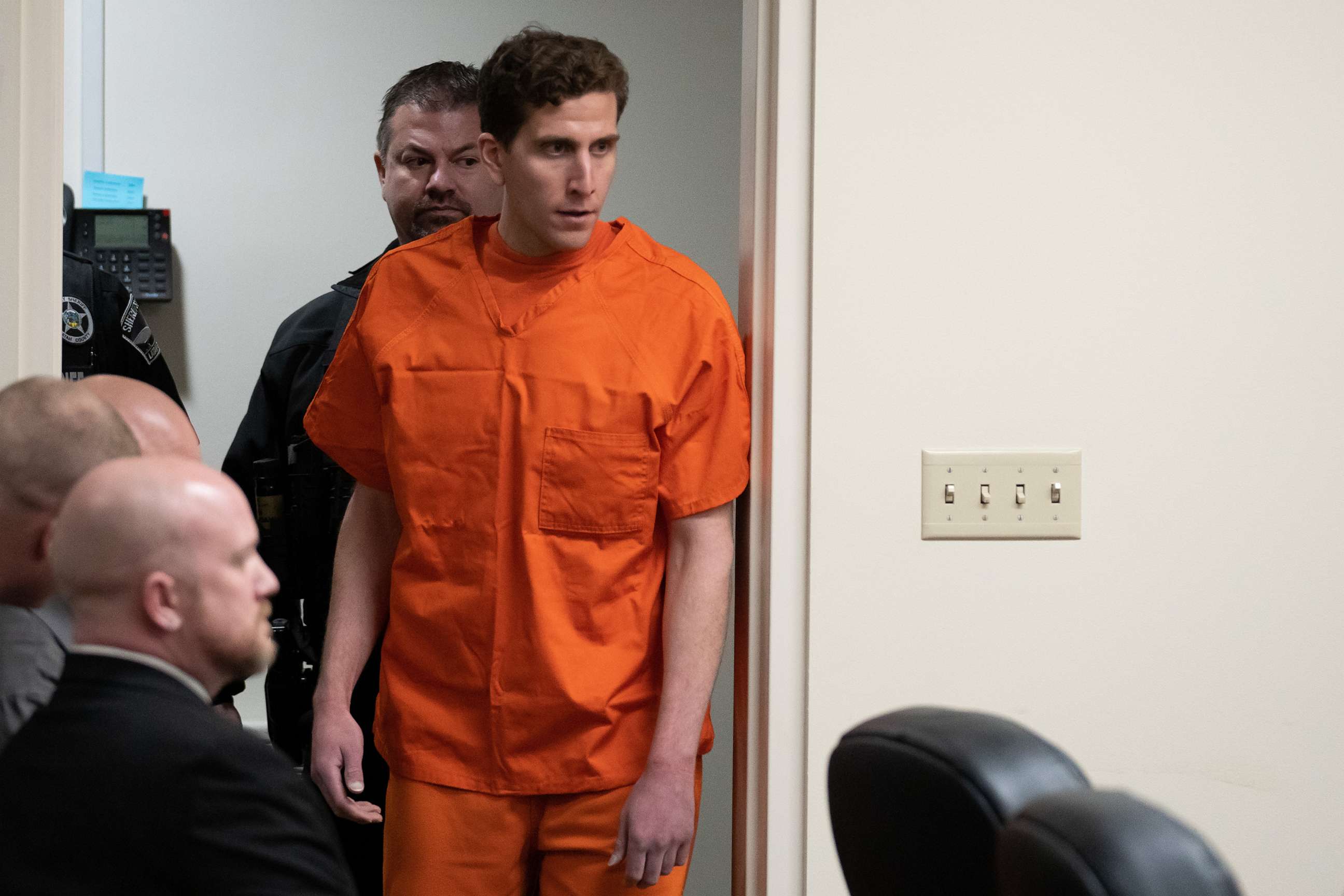 PHOTO: Bryan Kohberger, right, appears at a hearing in Latah County District Court, Jan. 5, 2023, in Moscow, Idaho.