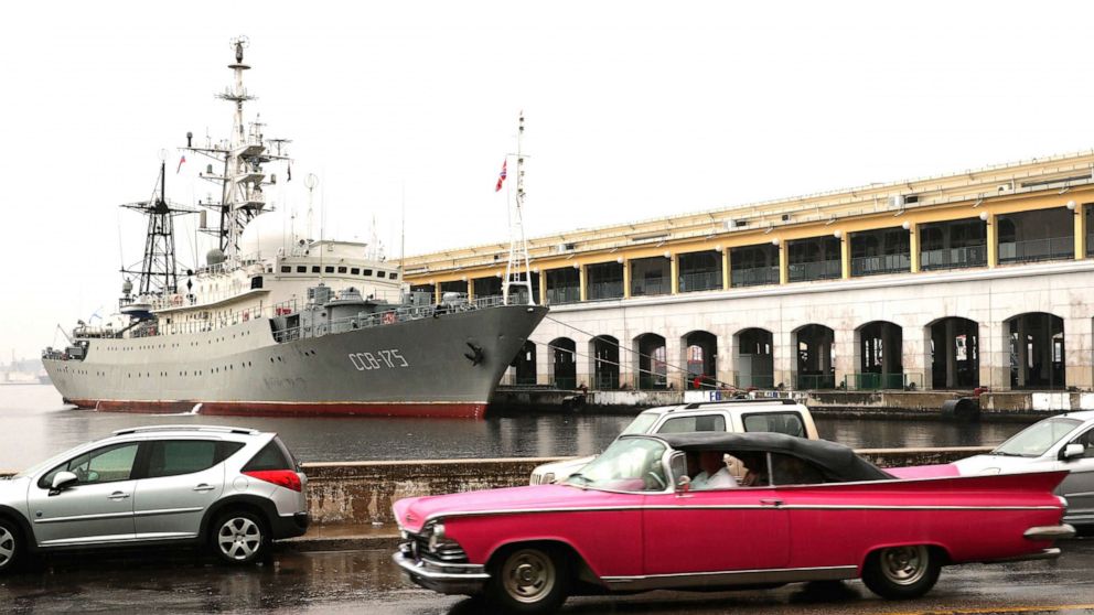 PHOTO: The Viktor Leonov CCB-175, a Russian Navy intelligence warship, is docked to a pier in Old Havana, Jan. 20, 2015, in Havana, Cuba. 