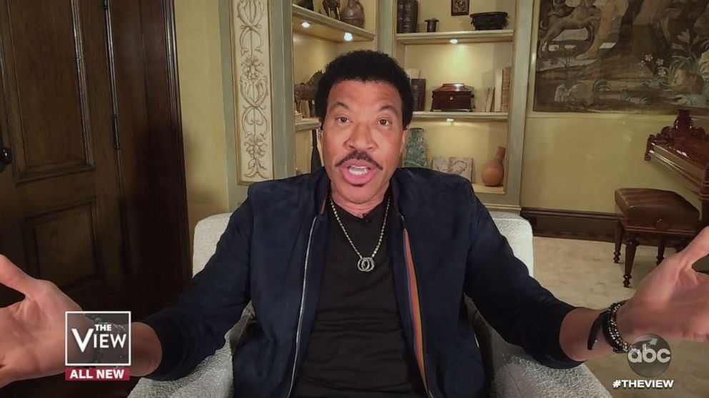 PHOTO: Lionel Richie reminisces about the time he had dinner with Elizabeth Taylor and George Hamilton during his appearance on "The View" Wednesday, April 29, 2020.