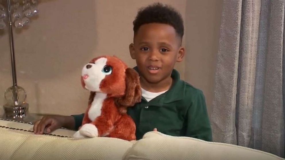 PHOTO: Karter Williams, a 3-year-old boy, was separated from his class while on a school field trip to the Houston Rodeo last Friday before a rodeo visitor found him and connected him with another class from the school.