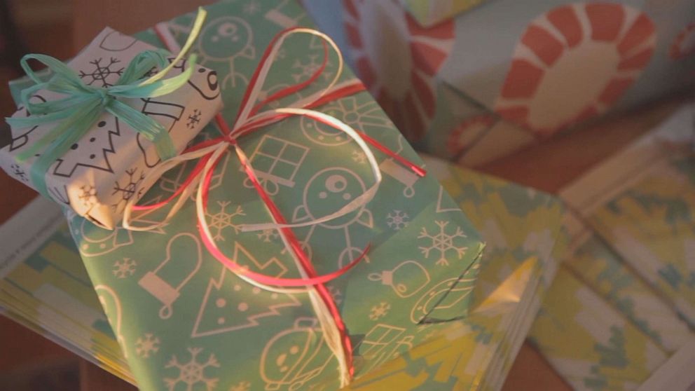 Holiday & Christmas Wrapping Paper - Wrappily