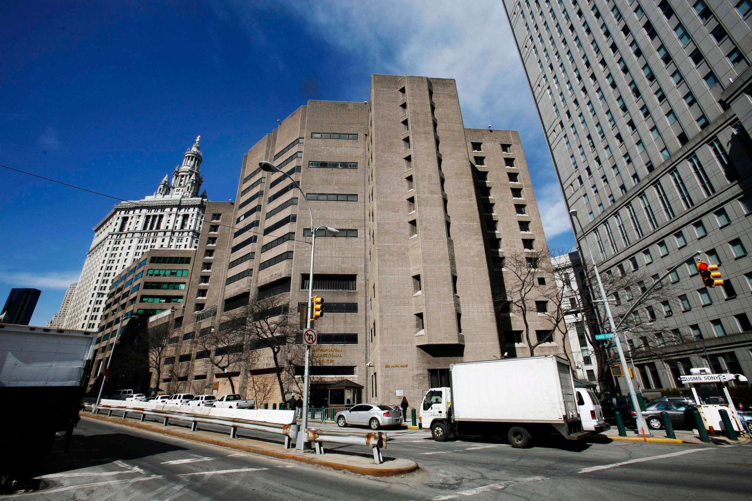PHOTO: FILE- This March 12, 2009 photo shows the Metropolitan Correctional Center in New York City.