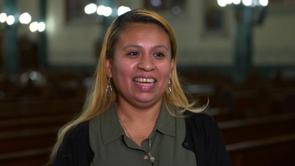 PHOTO: Maria Alvarez volunteered to organize a funeral mass for 25 members of her community who died from COVID-19. 