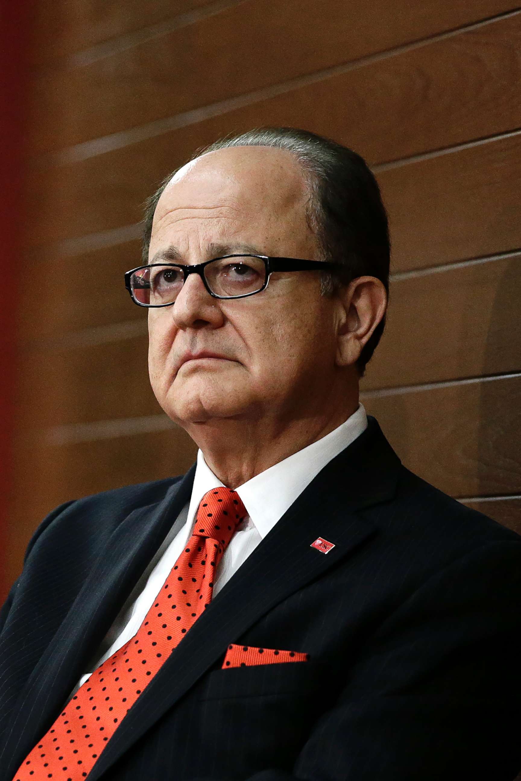 PHOTO: Southern California president C. L. Max Nikias attends a news conference, Dec. 3, 2013, in Los Angeles.