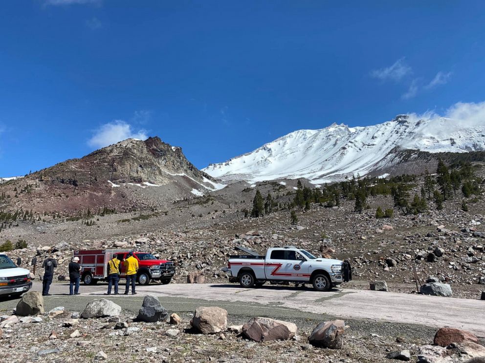 PHOTO: Rescue personnel airlift climbers, some in critical condition, off California's Mount Shasta on Monday, June 6, 2022.