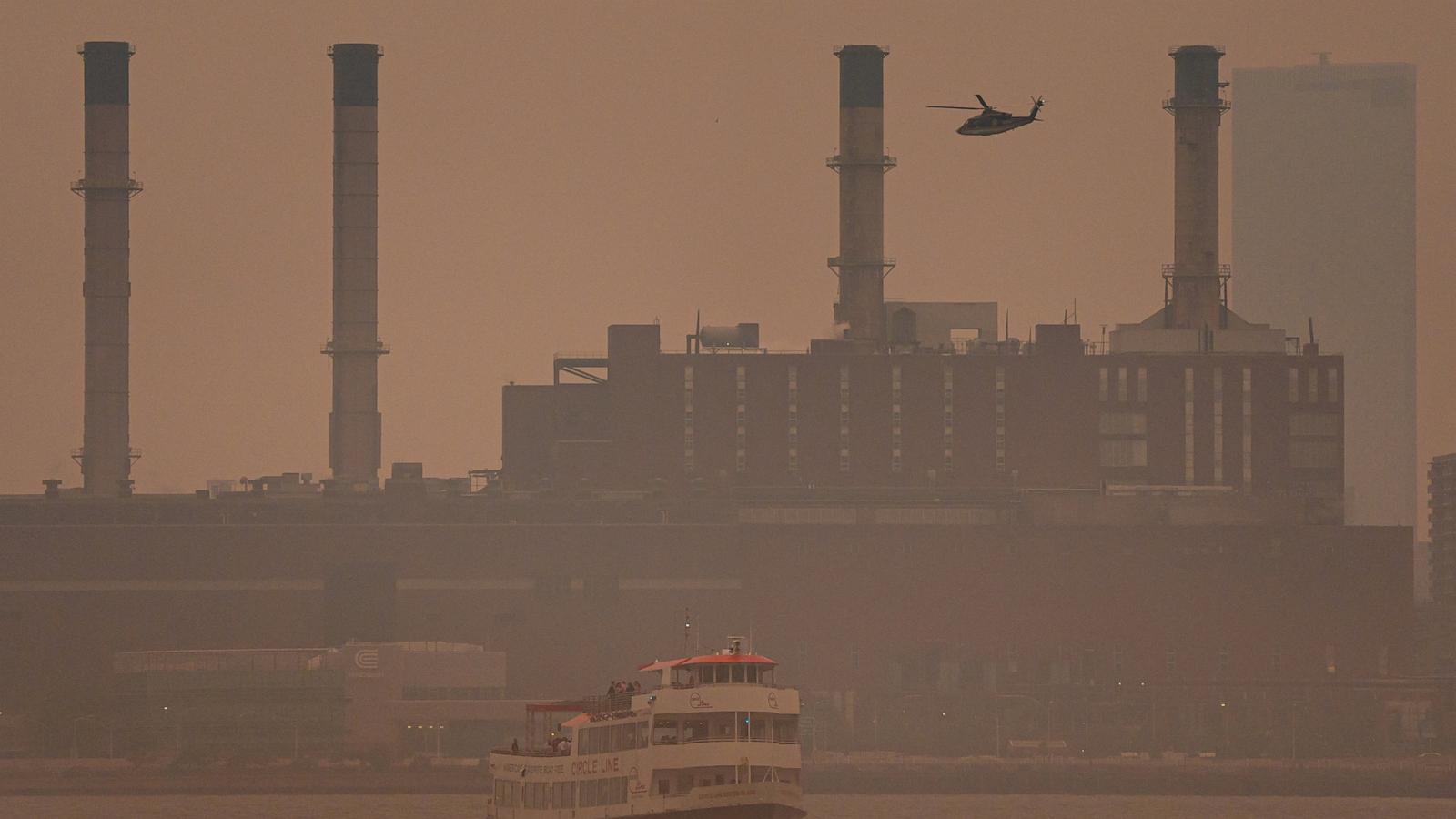 Dangerous wildfire smoke continues with air quality alerts in at least 17 states