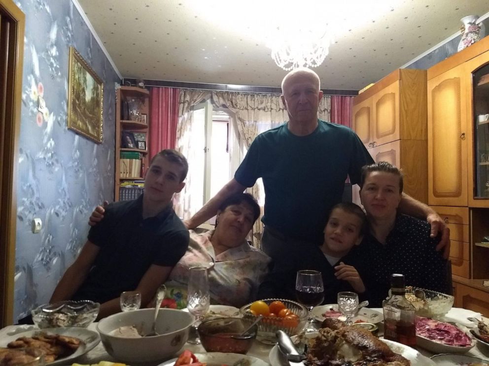 PHOTO: Nina Sideleva pictured with her children and her parents.