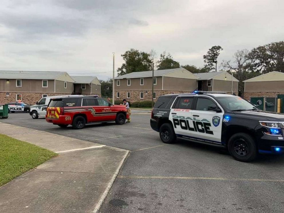 PHOTO: The Ocala Police Department arrived at the Berkeley Point Apartments in Ocala, Florida, after reports of a stabbing incident between two juveniles on Jan. 27, 2020.