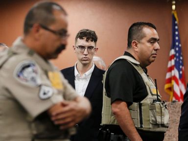 Prosecutors won't seek death penalty for alleged El Paso Walmart shooter