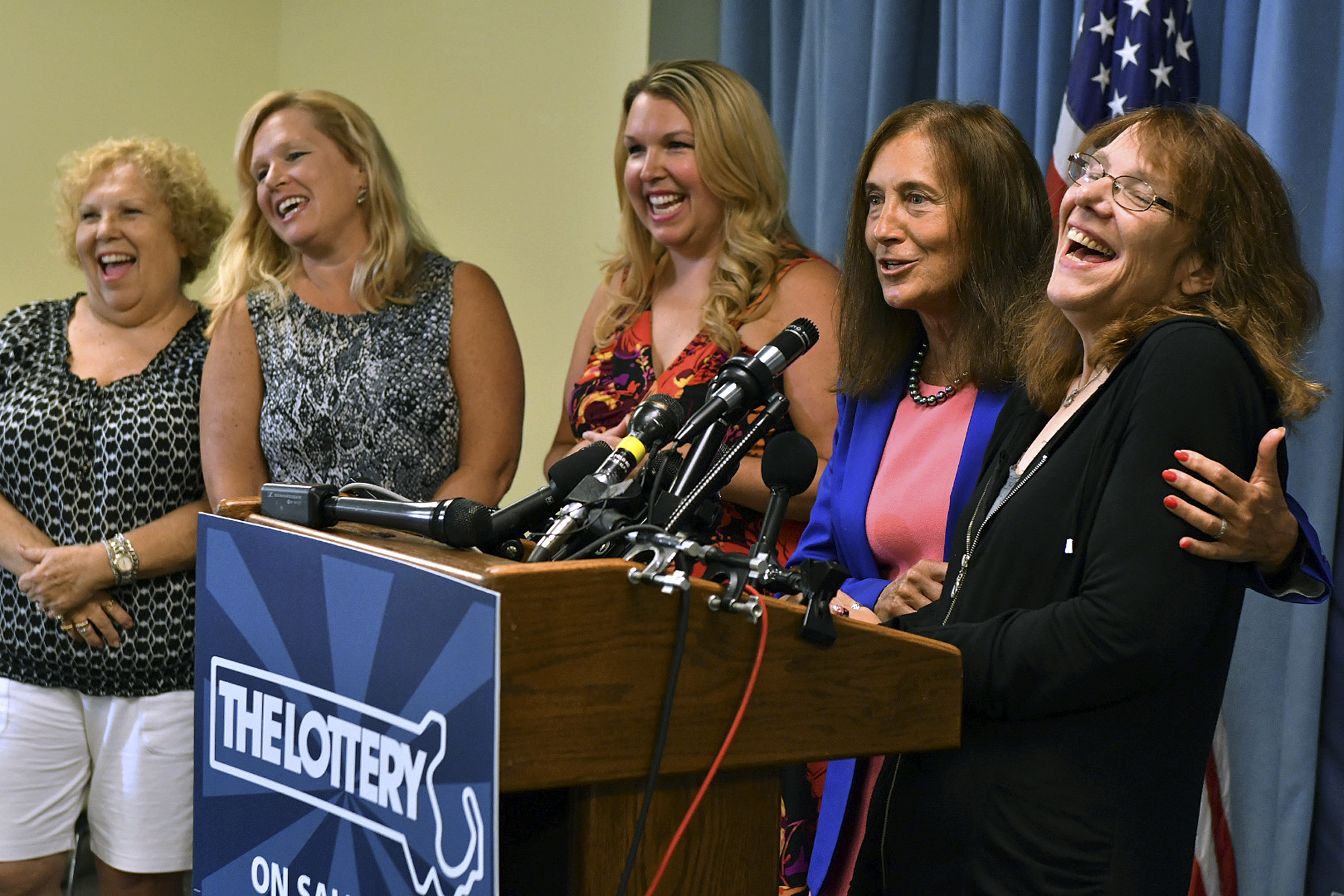 PHOTO: Mavis Wanczyk, right, of Chicopee, Mass., laughs beside state treasurer Deb Goldberg during a news conference where she claimed the $758.7 million Powerball prize at Massachusetts State Lottery headquarters, Aug. 24, 2017, in Braintree, Mass.