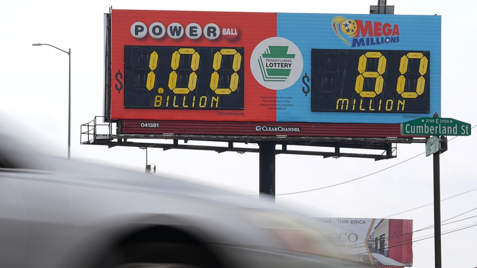 Powerball player in Illinois wins $1 billion jackpot