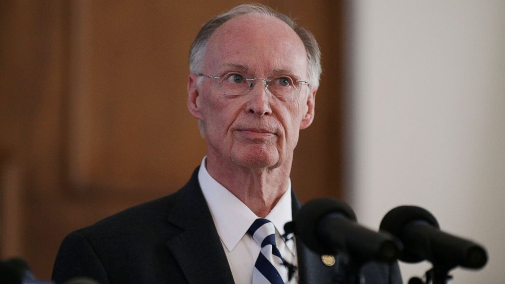 Breaking Down Former Alabama Gov. Robert Bentley's Alleged Affair Saga ...