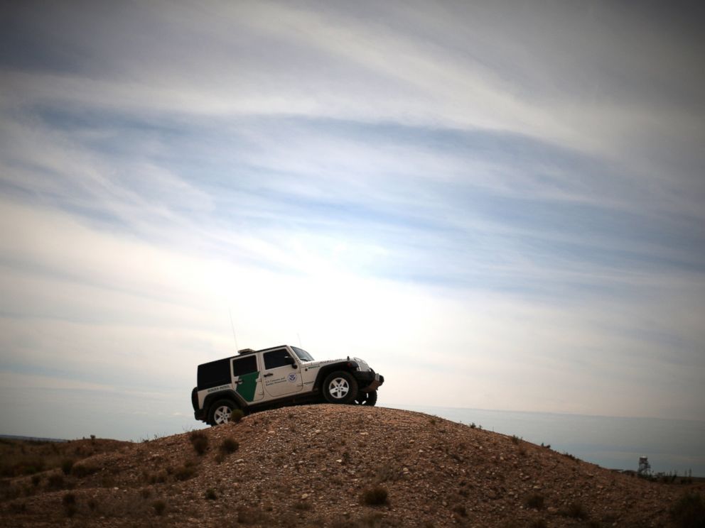 PHOTO: Border patrol agents demonstrate an exercise at the United States Border Patrol Academy in Artesia, New Mexico, June 8, 2017.
