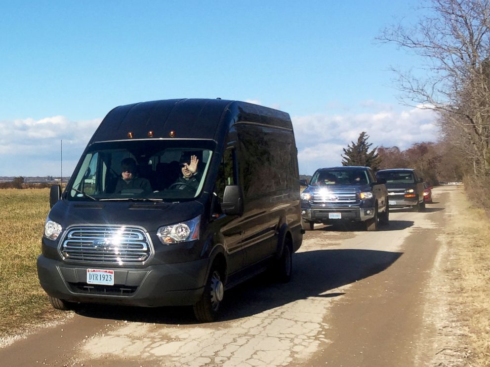 PHOTO: A convoy of diplomatic vehicles leave a Russian owned compound, after President Barack Obama abruptly ordered the compound closed in Centreville, Maryland, Dec. 30, 2016.