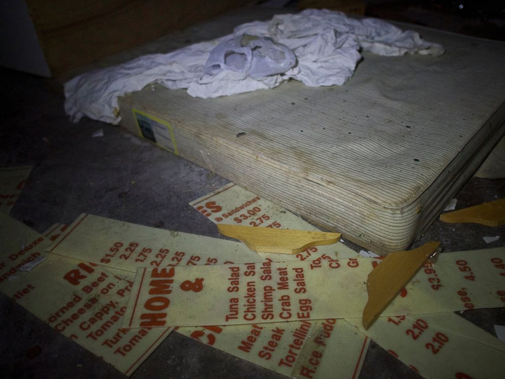 PHOTO: A mattress and sheet are seen in the hangar within the abandoned Birchwood Resort, where Eric Frein was caught on Thursday, in Tannersville, Pa., Oct. 31, 2014.