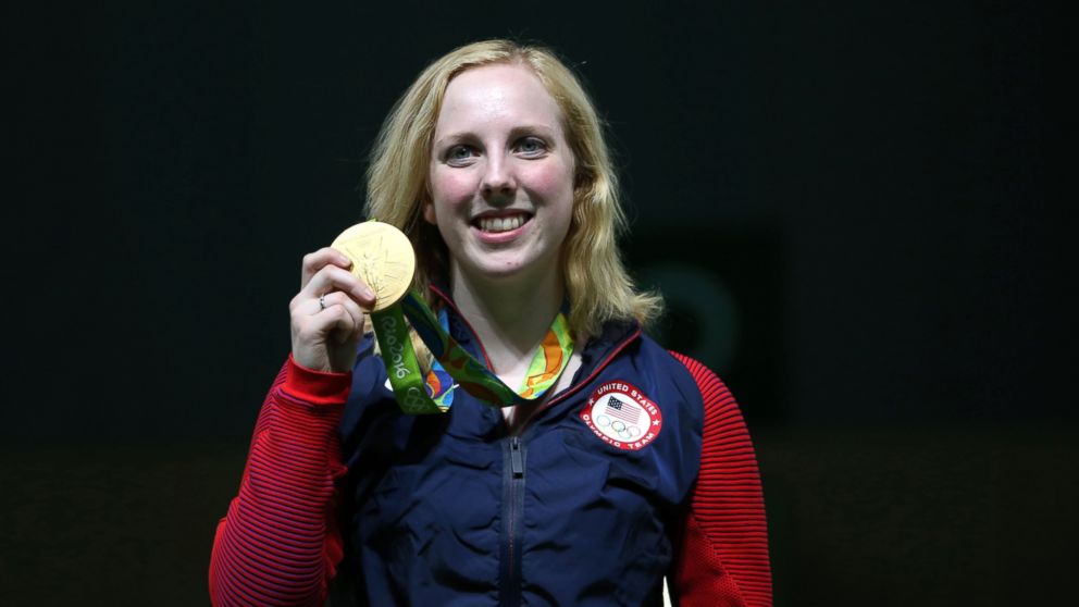 PHOTO: Virginia Thrasher of the United States poses with her gold medal in the Women's 10m Air Rifle event at Olympic Shooting Center during the 2016 Summer Olympics in Rio de Janeiro, Aug. 6, 2016.