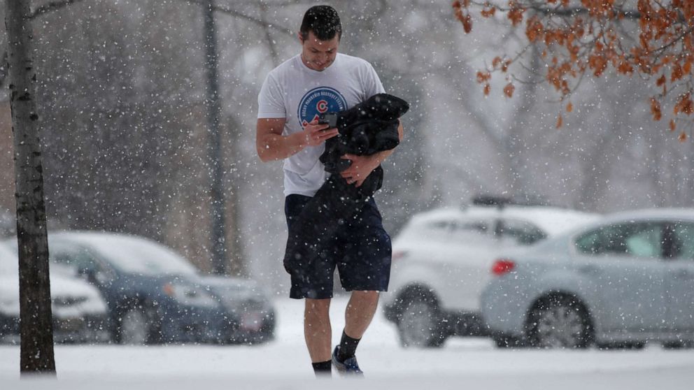 Major storm moving East with heavy snow and severe weather - ABC News