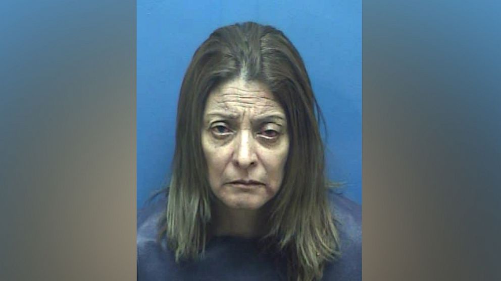 Mom charged with arson, child endangerment after son was found tied up ...