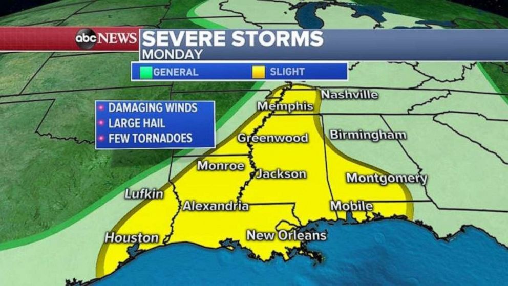 PHOTO: Damaging winds will be possible from Memphis to Mobile and New Orleans and west to Houston on Monday.