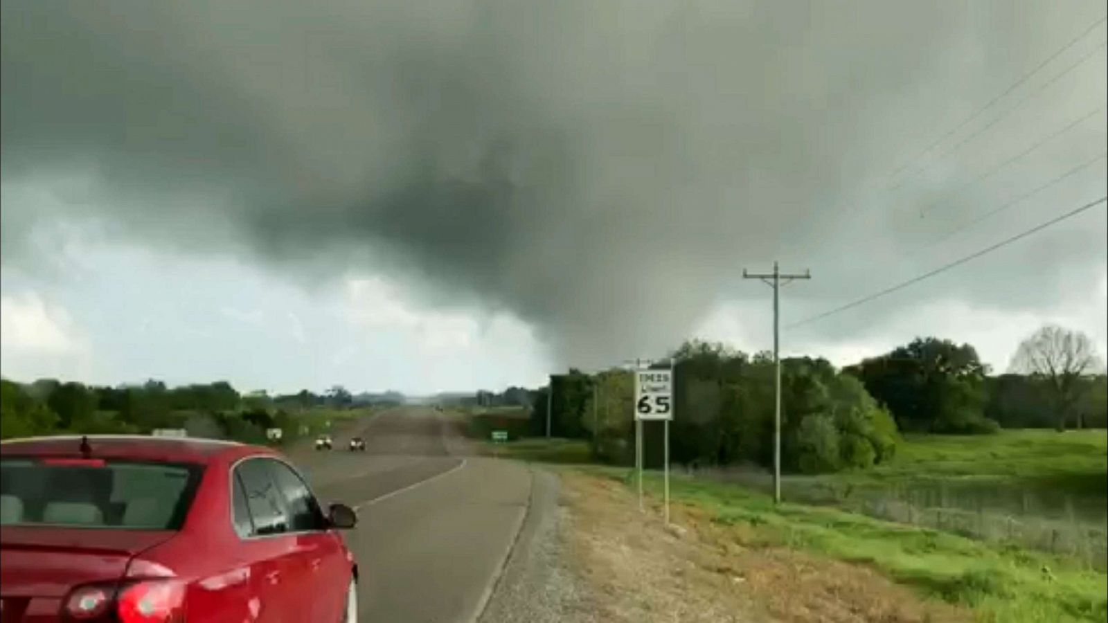 tornado wave