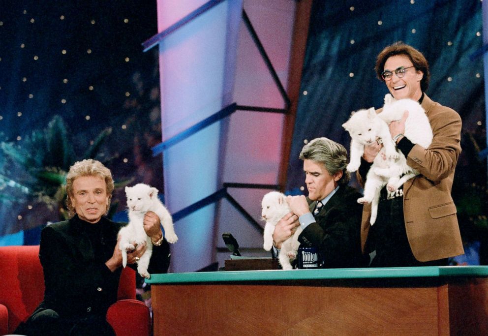 PHOTO: Siegfried & Roy during an interview with host Jay Leno on "The Tonight Show with Jay Leno" on Feb. 5, 1997.