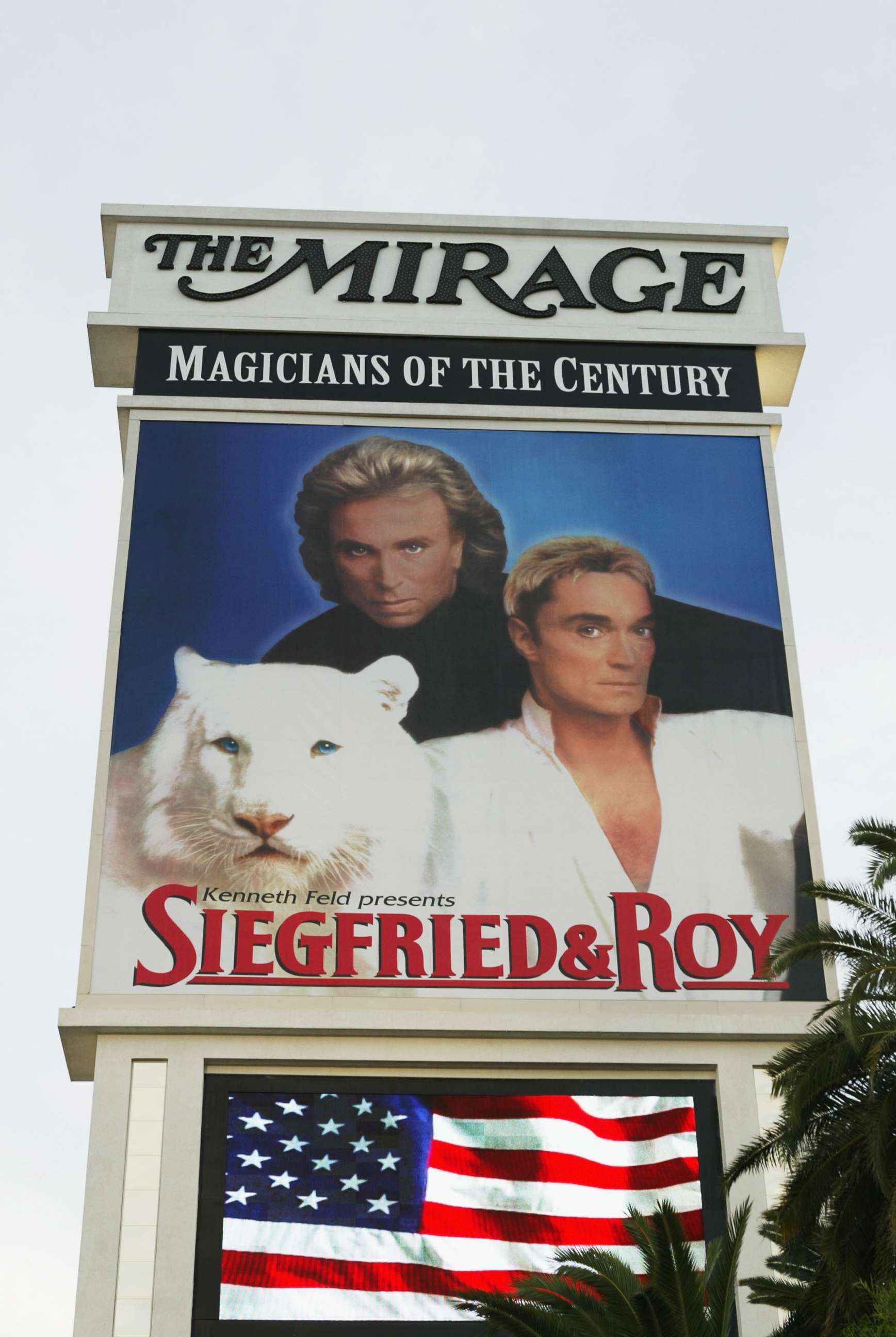 PHOTO: A poster advertising a performance by Siegfried and Roy is seen at the Mirage Hotel, Oct. 4, 2003, in Las Vegas.