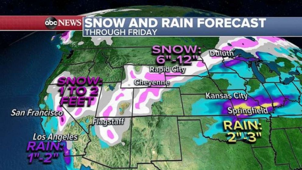 PHOTO: The first storm on the West Coast will bring 1- 2 feet of snow to California and heavy rain to Southern California, with up to 2 inches possible.