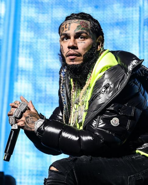 Rapper Tekashi 6ix9ine arrested for violating supervised release