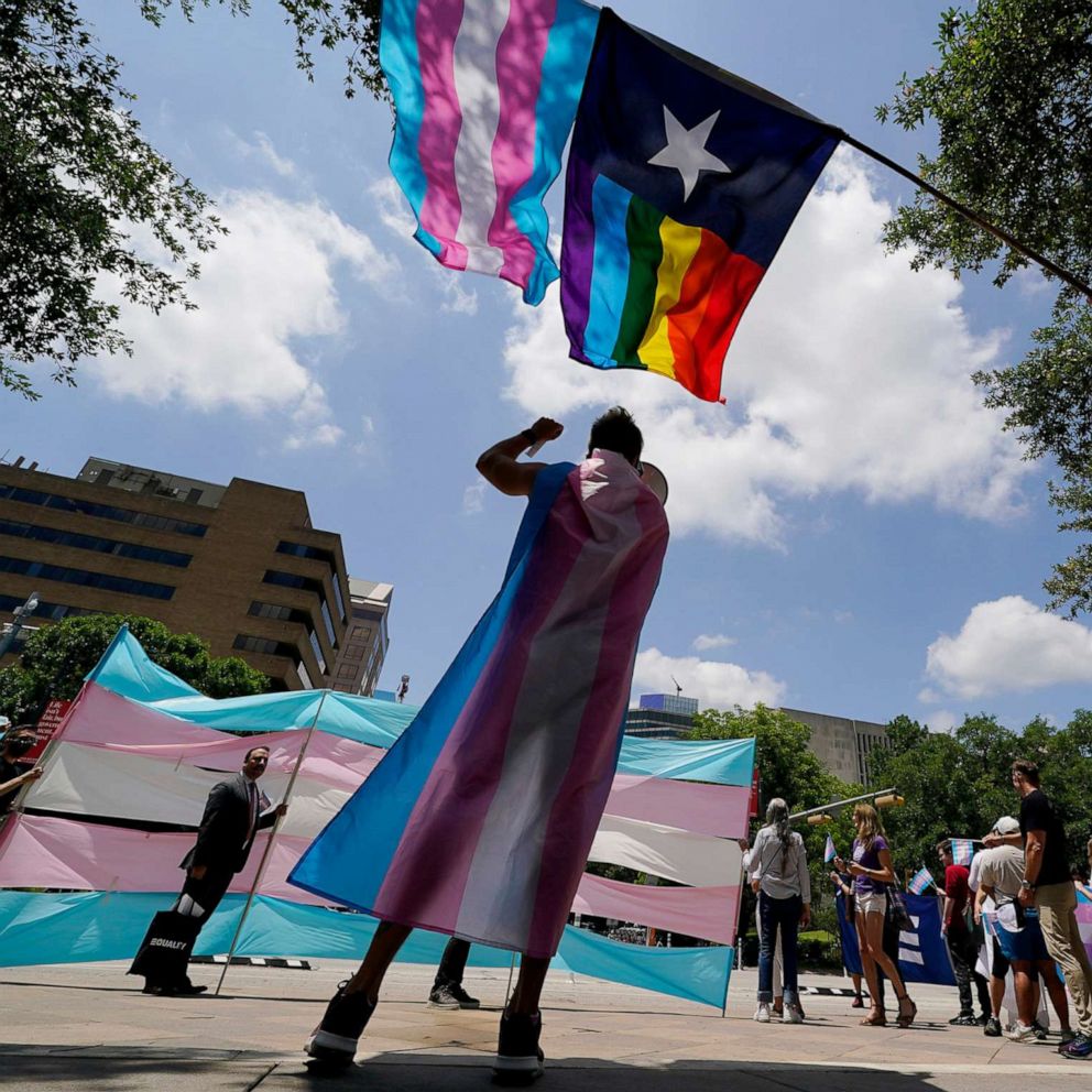 Texas court halts child abuse investigations into parents of trans kids -  Good Morning America