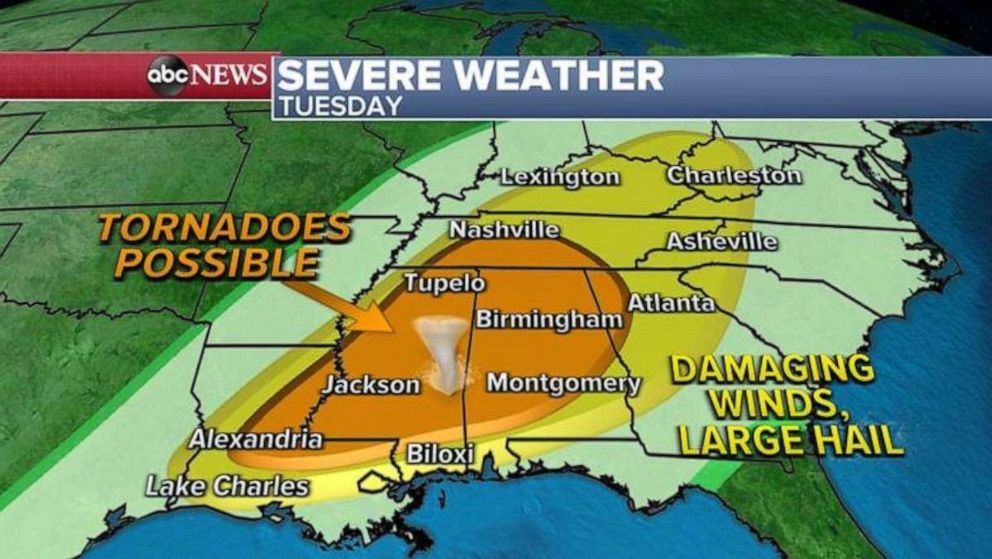 PHOTO: The biggest threat, however, will be damaging winds and large hail with more potential for a few tornadoes from Louisiana to Mississippi and into Alabama and Tennessee. 
