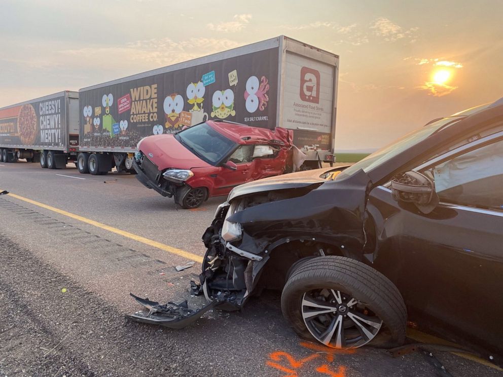 PHOTO: A sandstorm in Utah caused a series of car crashes that left at least seven people dead Sunday. 