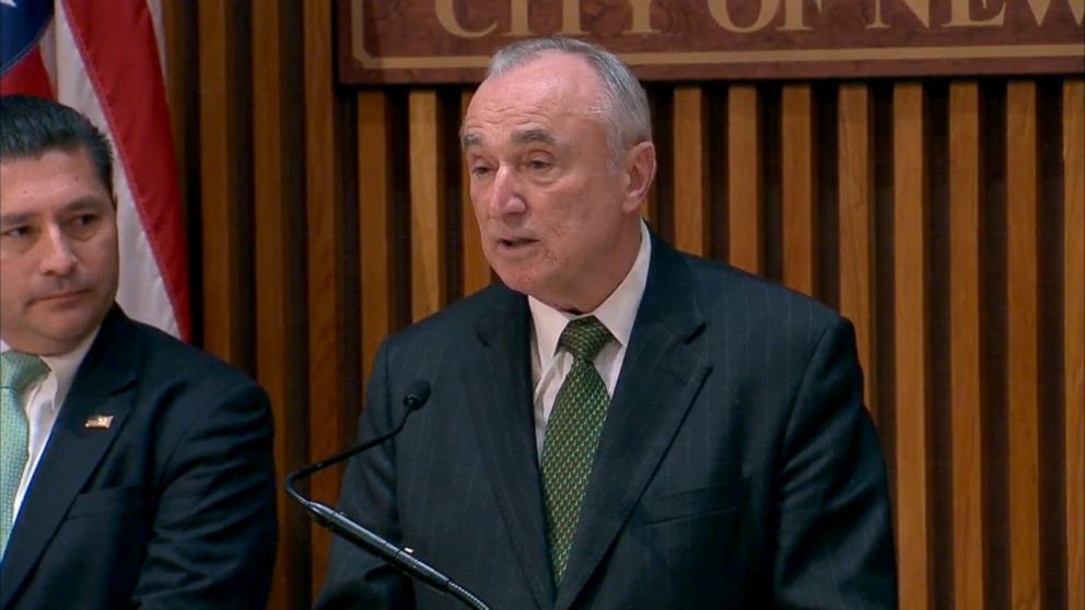 PHOTO: NYPD Commissioner Bill Bratton holds a press conference on the recent ISIS-related arrests in Brooklyn, Feb. 25, 2015, in New York City.