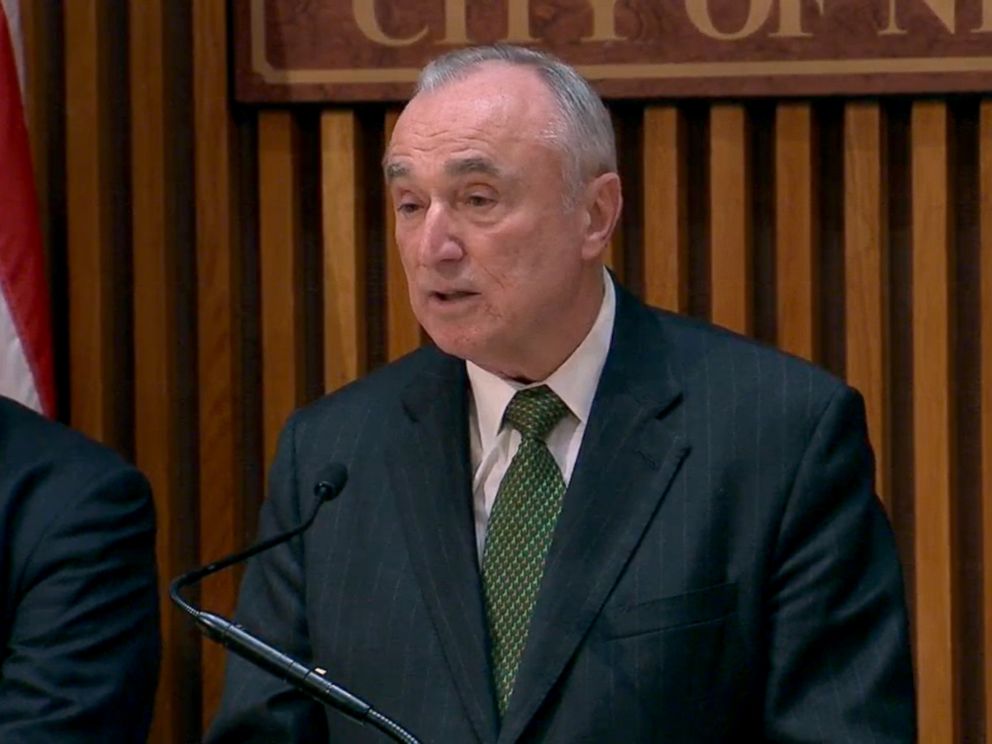 PHOTO: NYPD Commissioner Bill Bratton holds a press conference on the recent ISIS-related arrests in Brooklyn, Feb. 25, 2015, in New York City.