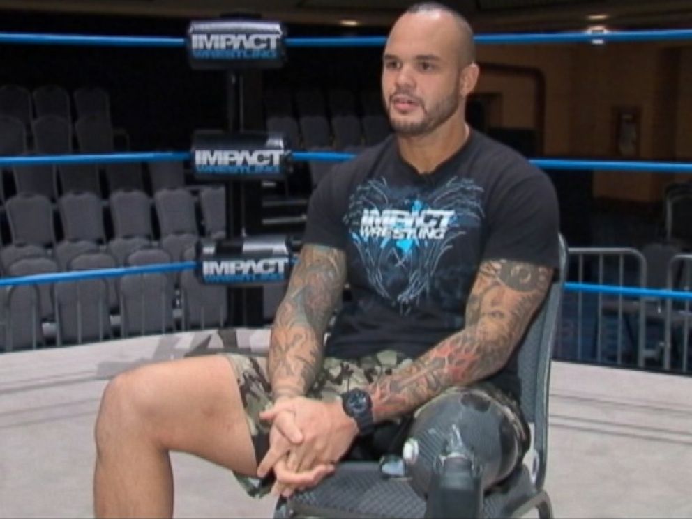 PHOTO: Wrestler Chris Melendez lost one leg when he was deployed in Iraq