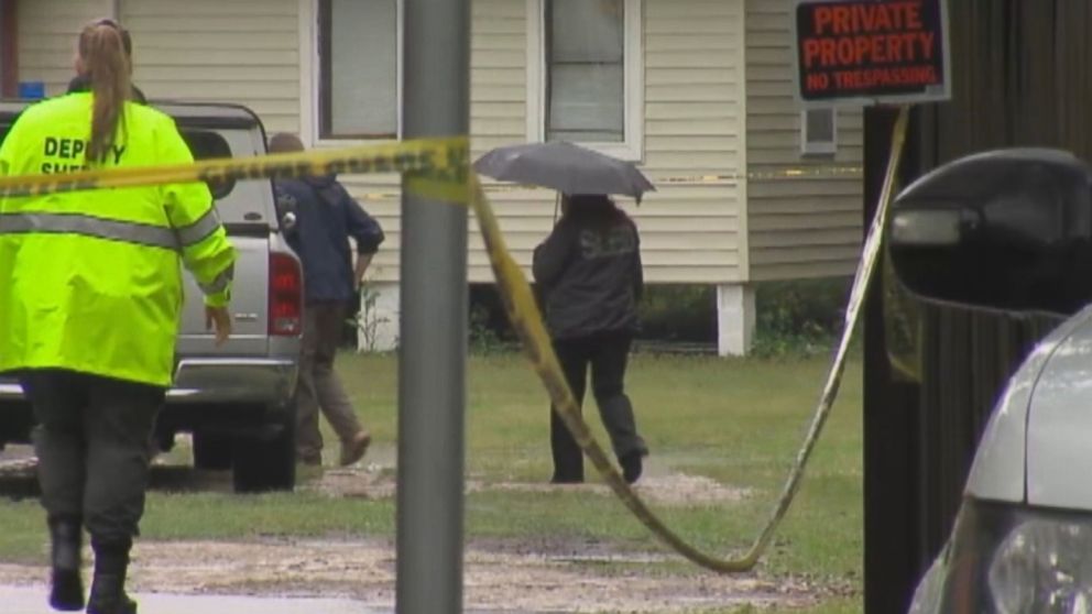 PHOTO: A homeowner wielding a gun was wounded by two Charleston County deputies as they responded to a home invasion call May 7, 2015 in a case of apparent mistaken identity.