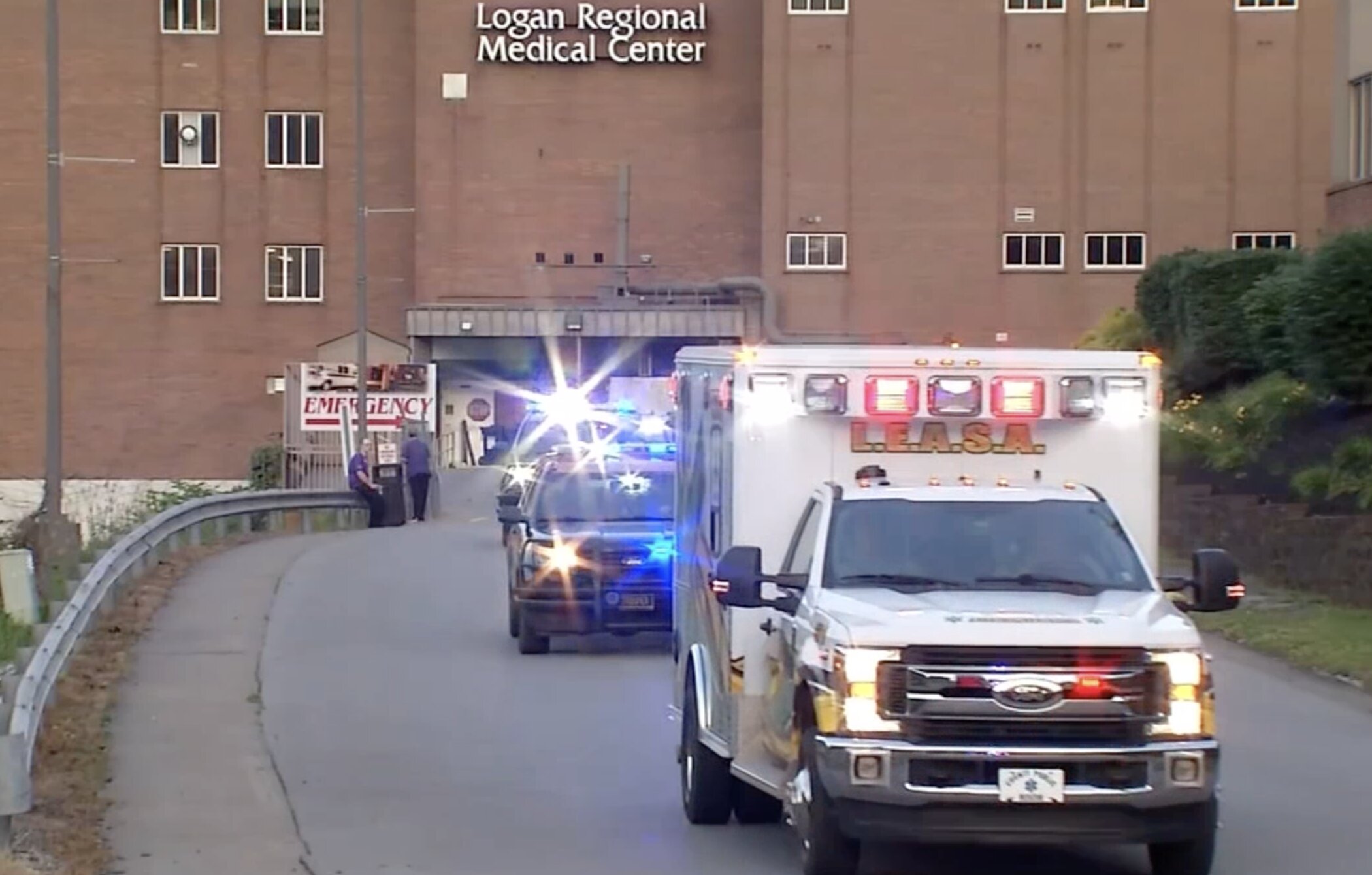 PHOTO: The procession for fallen West Virginia State Trooper Sgt. Cory Maynard