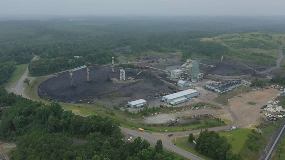 PHOTO: Warrior Met Coal's mine in Brookwood, Alabama, has become the site of a flashpoint in union worker's rights as employees picket for what they believe would be fairer wages and benefits. 