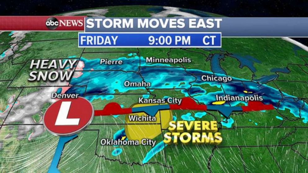 PHOTO: By Thursday night into early Friday morning, the entire western storm will move into the Plains and is expected to bring severe weather to the region.
