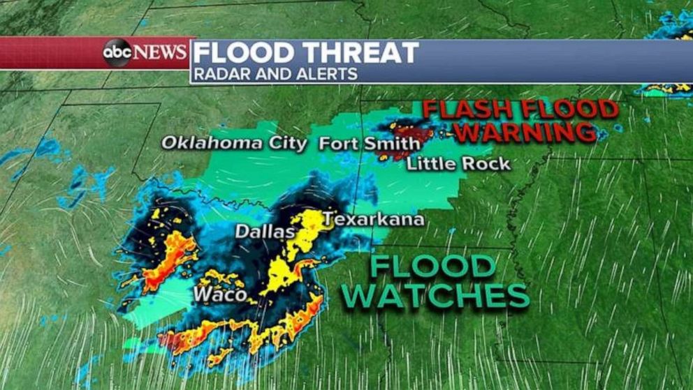 PHOTO: In the next 24 to 48 hours, 4 to 6 inches of rain is expected from Dallas to Little Rock, where more major flooding is possible.