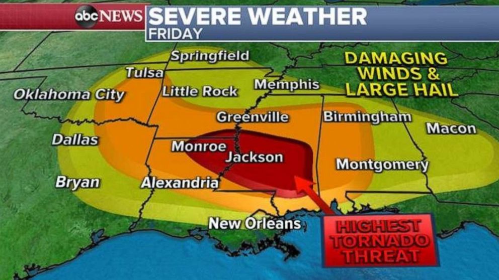 PHOTO: More than 30 million people are on alert for severe weather in the next 24 hours from Texas to Georgia.