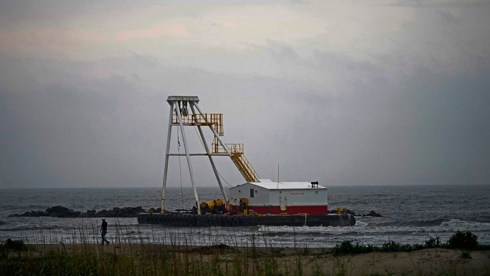 divers resume search of capsized cruise ship