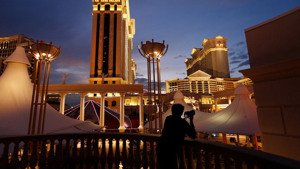  Caesars Entertainment, Spiegelworld ink $100M theaters deal