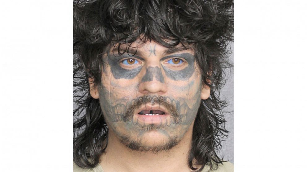  Sheriff: Man left dead animals at Parkland massacre memorial