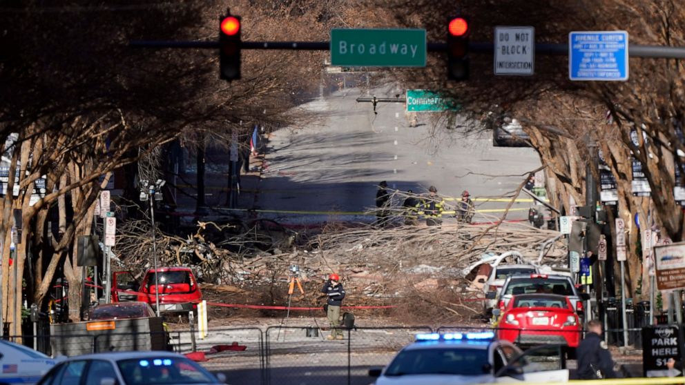  Fire damages immigrant gathering spots in southwest Missouri