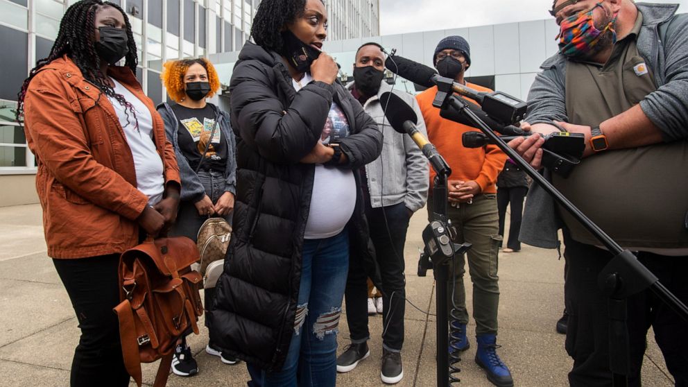 $4M settlement deal reached in police death of Manuel Ellis