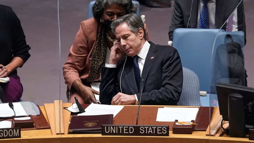  UN council backs talk, but no Russia pledge against invasion